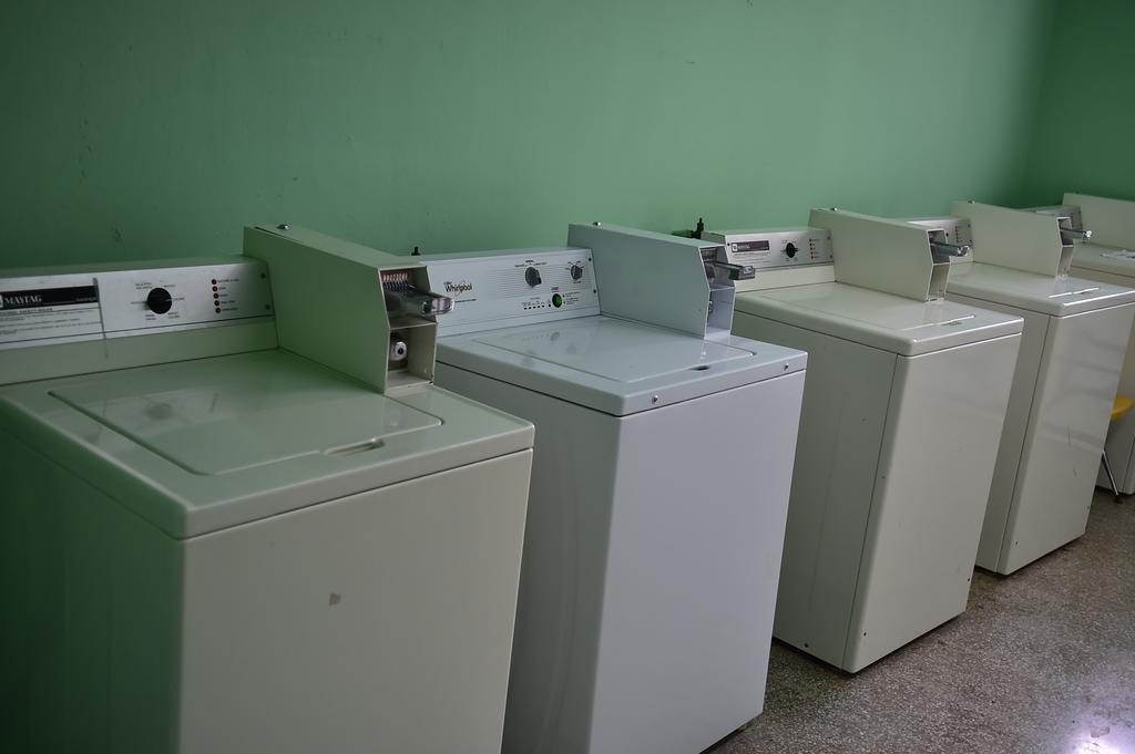Hostal Universitario Сан Херман Екстериор снимка